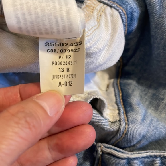 Hollister Ultra High Rise Mom Jeans Vintage Stretch Belted D-Ring Tapered-31 - Picture 11 of 13